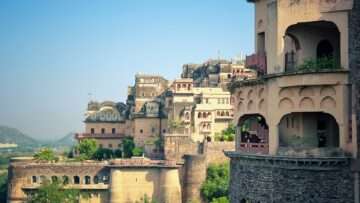 #neemranafortpalacereview #alwar #rajasthan #neemrana + Neemrana Fort Palace